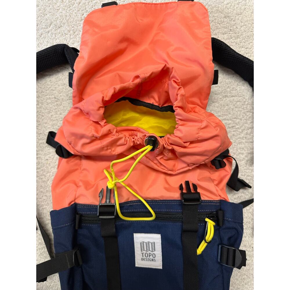 Topo Designs Rover Pack Classic Backpack - Picture 5 of 7